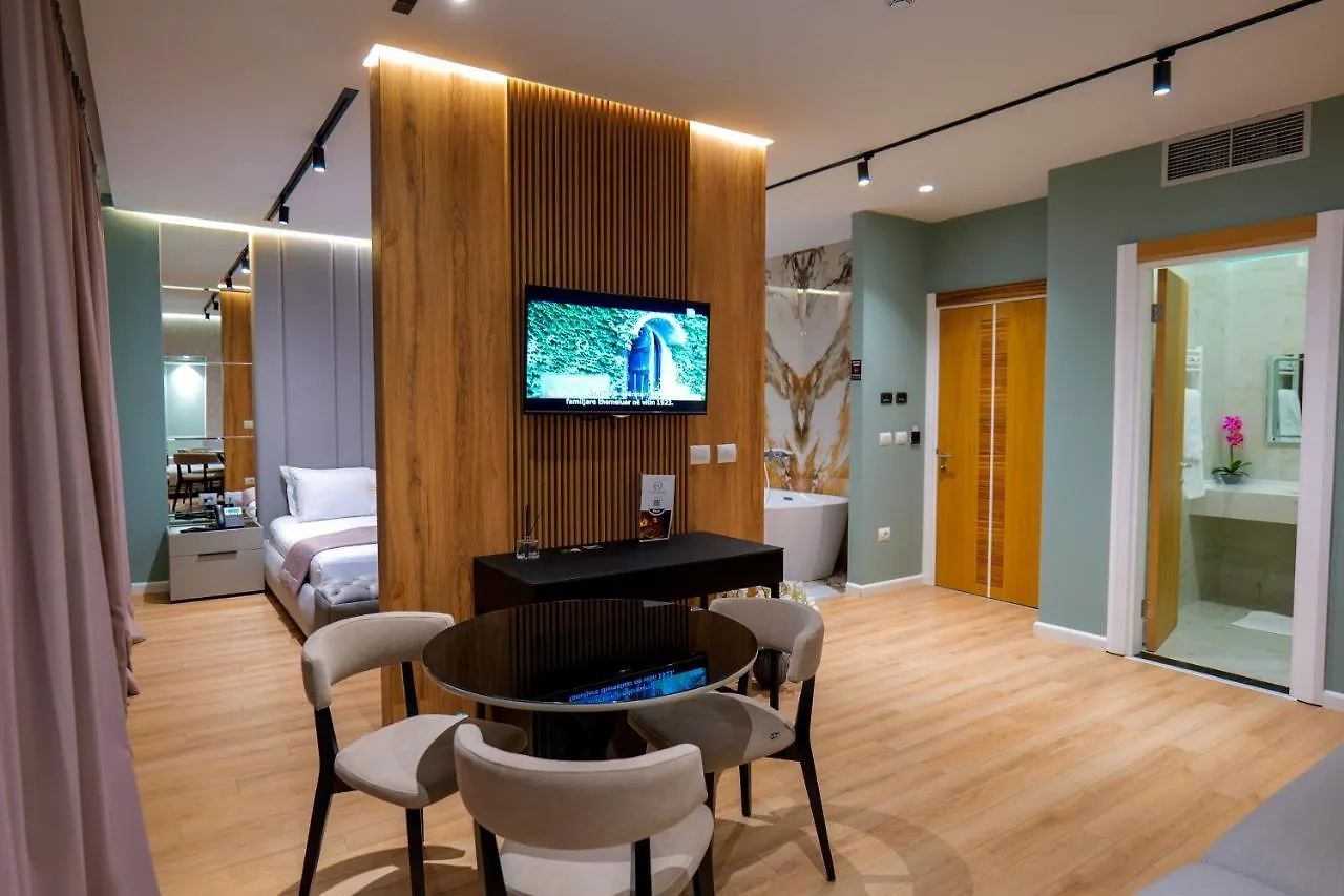 Lord Hotel Tirana
