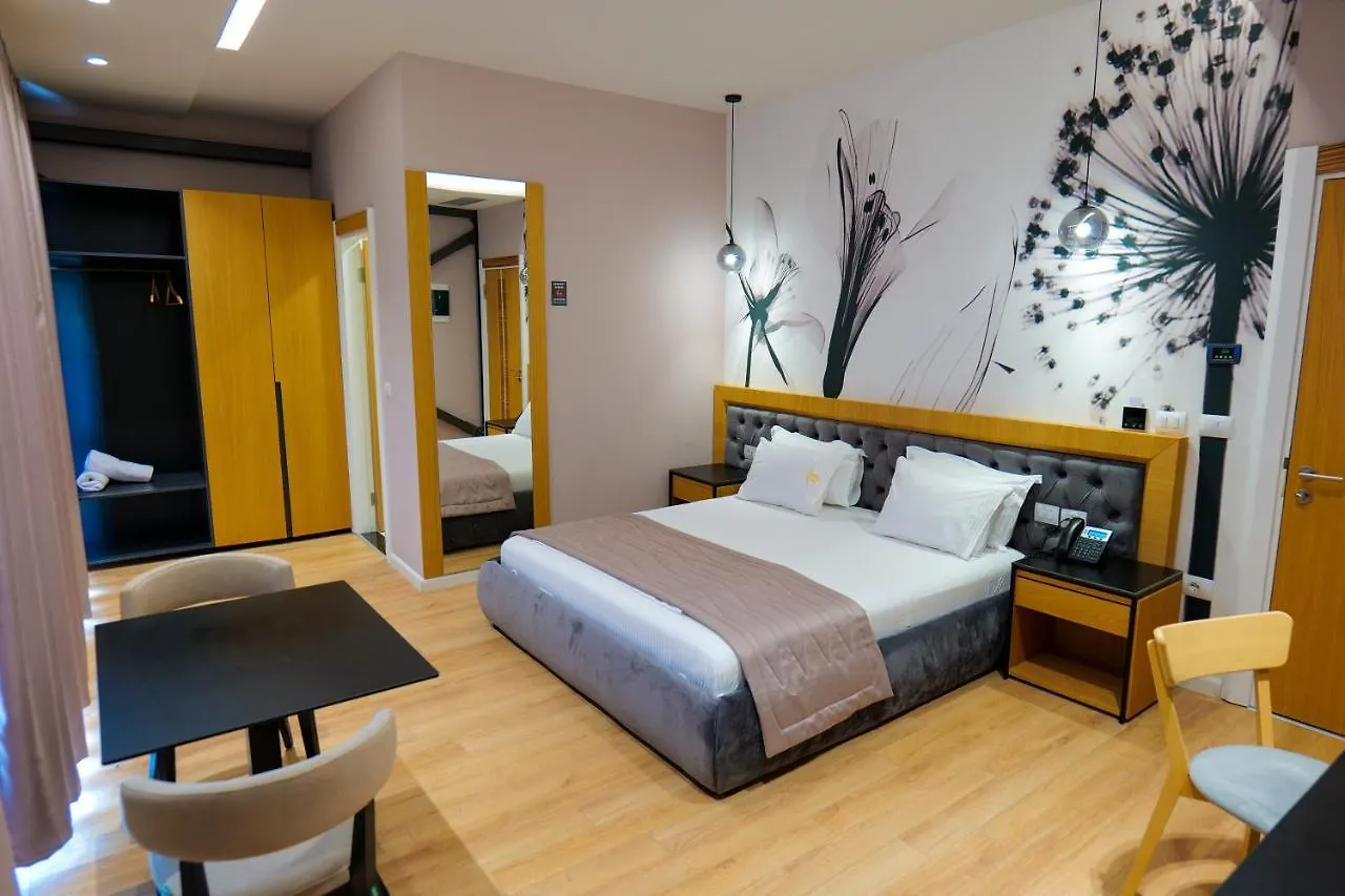 Lord Hotel Tirana Albânia