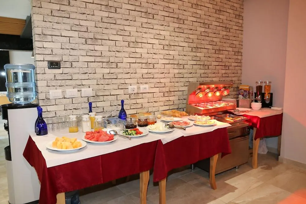 Lord Hotel Tirana